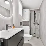 Apartment 28 Sqm In The Heart Of Leirvik Stord