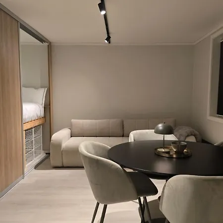 Lägenhet 28 Sqm In The Heart Of Leirvik
