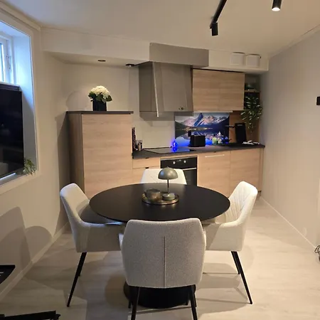 דירה 28 Sqm In The Heart Of Leirvik Stord