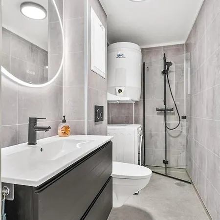 Apartman 28 Sqm In The Heart Of Leirvik Stord